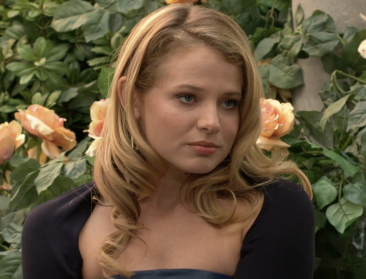 The Young and The Restless: Summer Newman (Allison Lanier)